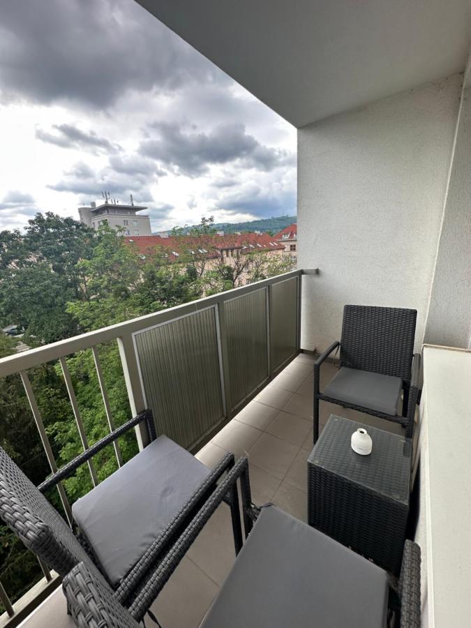 Ferienwohnung Apartrip Komenskeho Košice Exterior foto